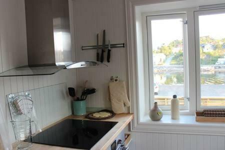 Koselig Hus Naert Havet I Lofoten, Kabelvåg Exterior photo